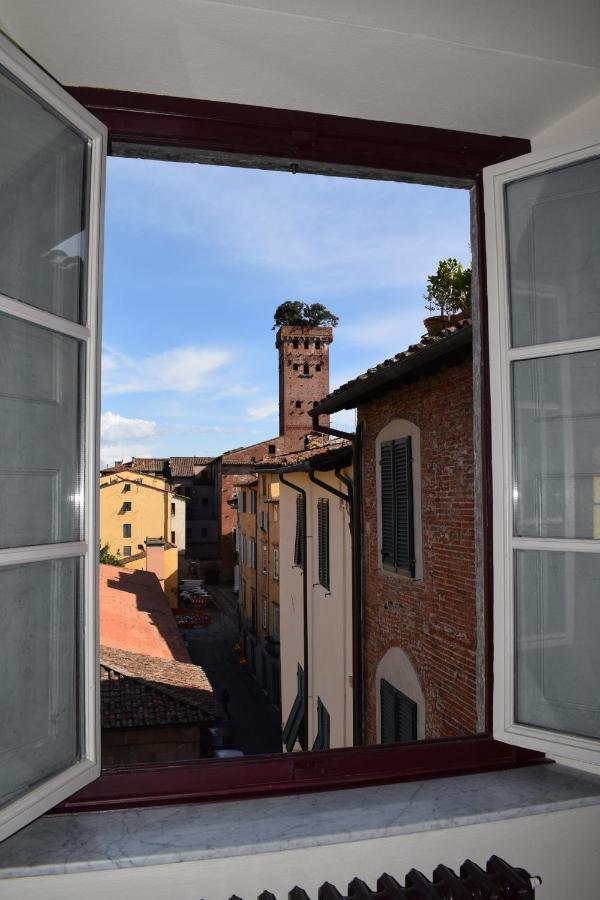 Al Carmine Apartments Towers View With Ac Lucca Exterior photo