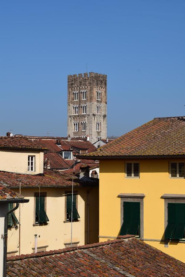 Al Carmine Apartments Towers View With Ac Lucca Exterior photo